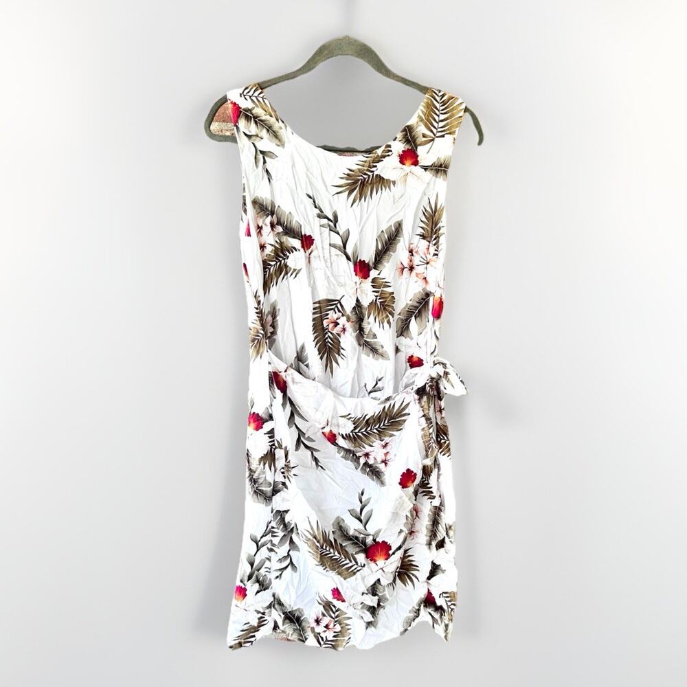 Two Palms Women’s Hawaiian Wrap Dress White Floral Large
